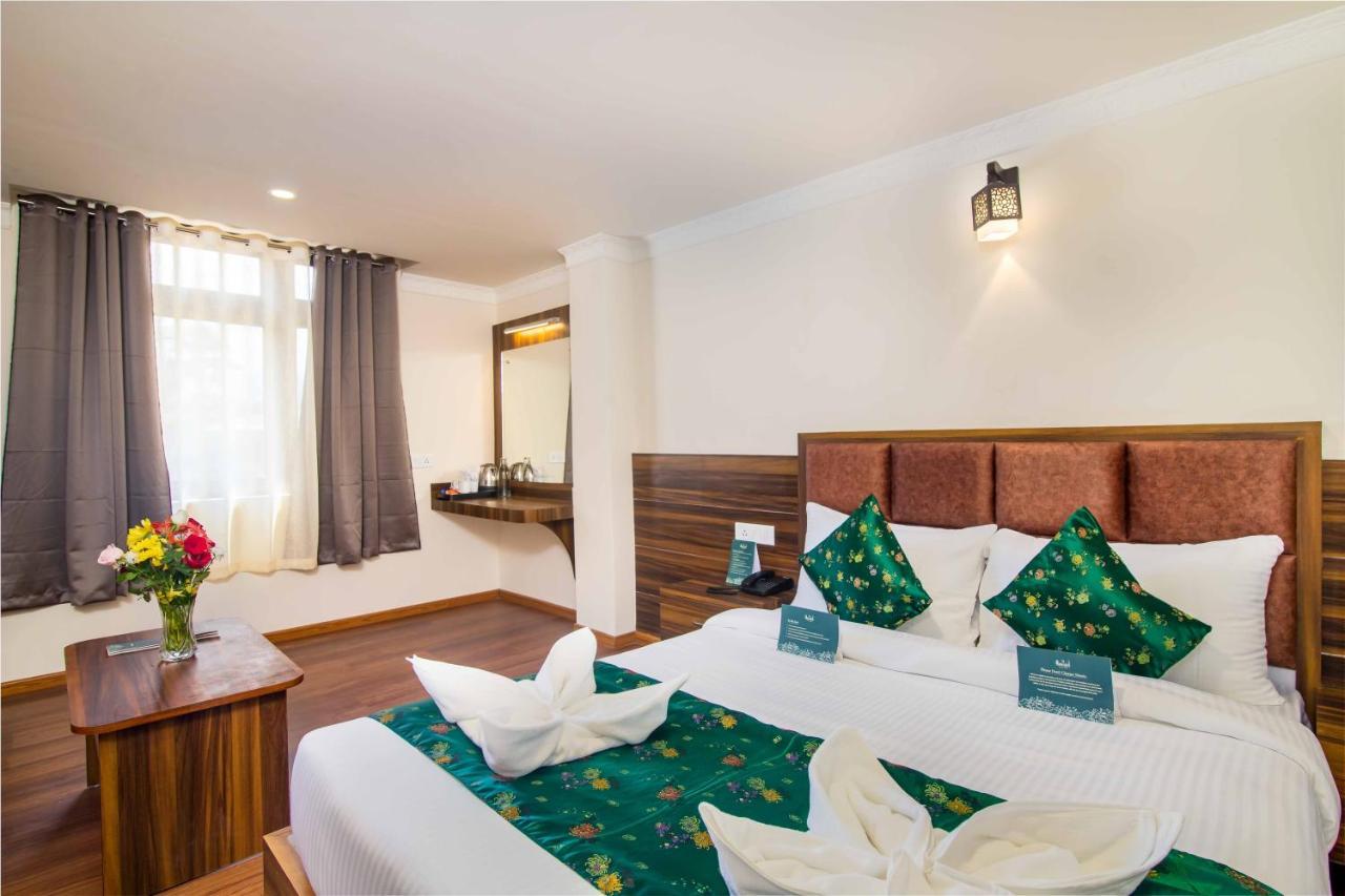 Muscatel Central Hotel - Dzeemkhang Гангток Экстерьер фото