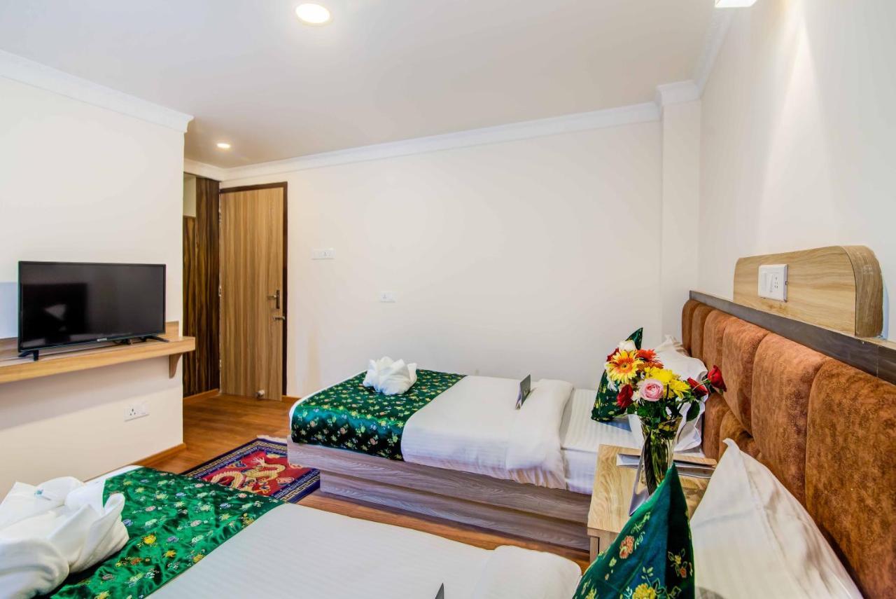 Muscatel Central Hotel - Dzeemkhang Гангток Экстерьер фото