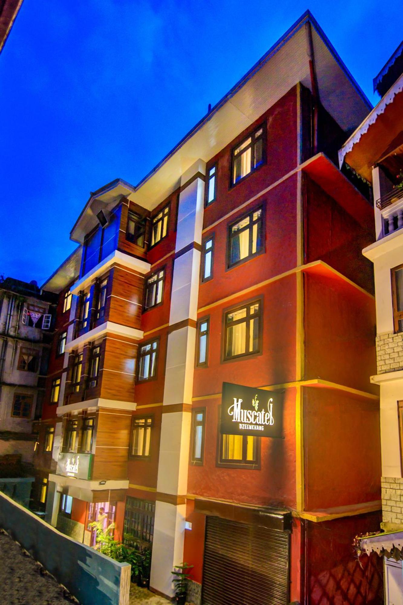 Muscatel Central Hotel - Dzeemkhang Гангток Экстерьер фото